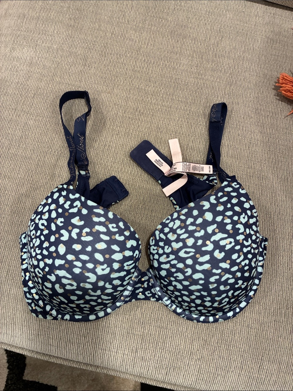 Victoria's Secret Navy and Light Blue Leopard Print Underwire Bra